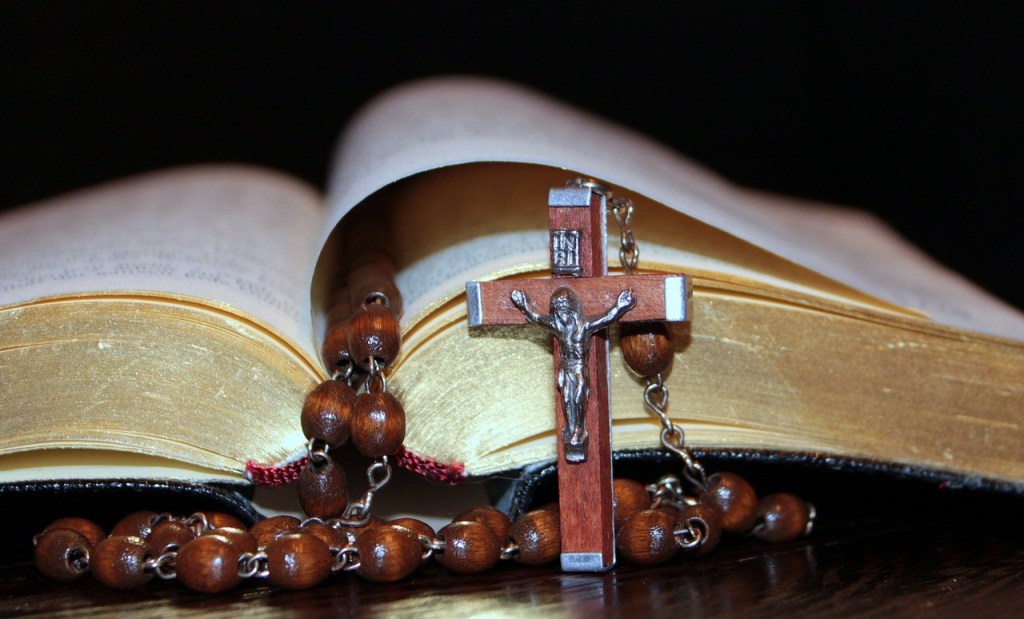 O różańcu – Abp. Fulton J. Sheen