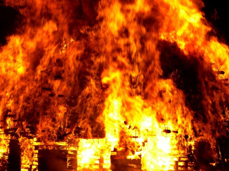 Cicha zgoda na zagładę: Ekumenizm, fałsz i upadek&nbsp;!